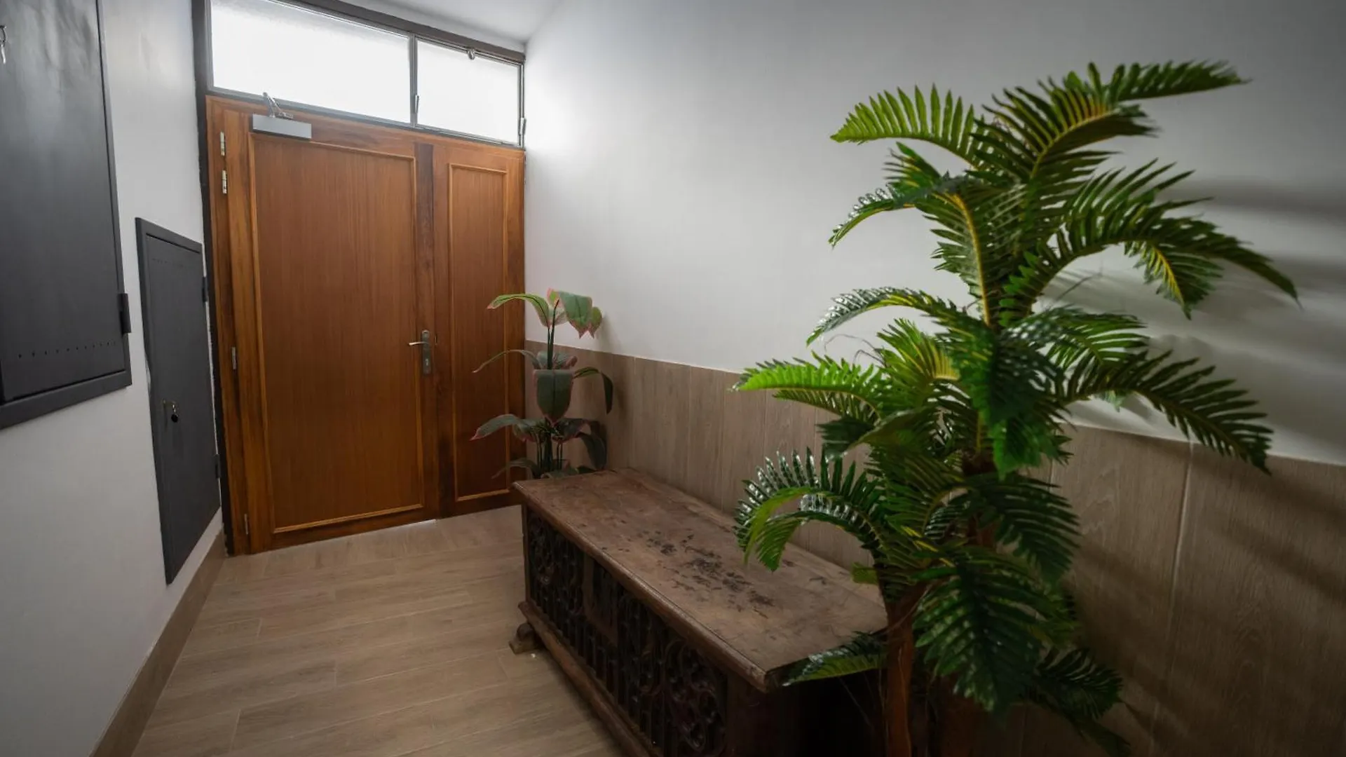 Beachfront Victoria Apartment In Tossa 2 滨海托萨